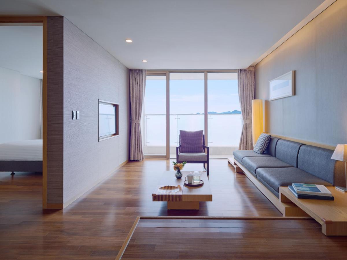 Sono Calm Yeosu Hotel Kültér fotó