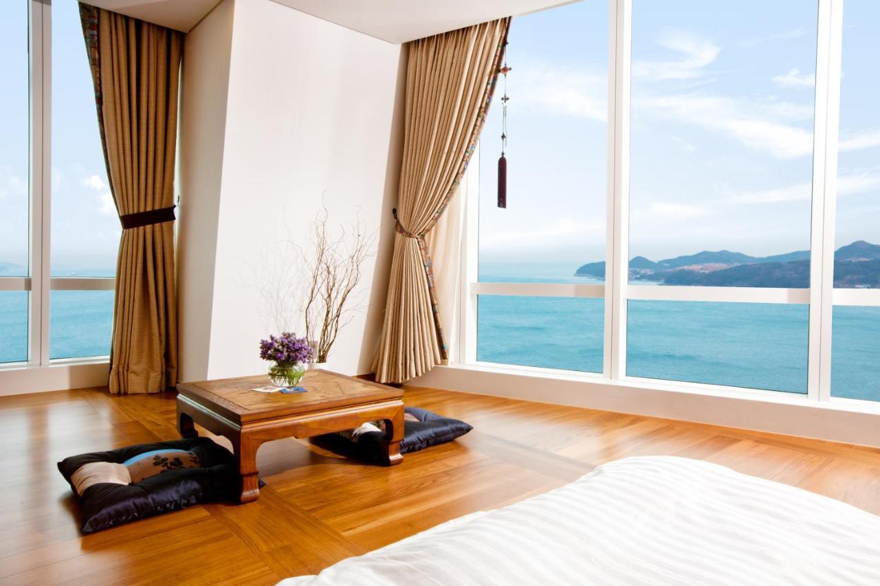Sono Calm Yeosu Hotel Kültér fotó